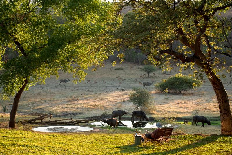 Stanley & Livingstone At Victoria Falls Esterno foto